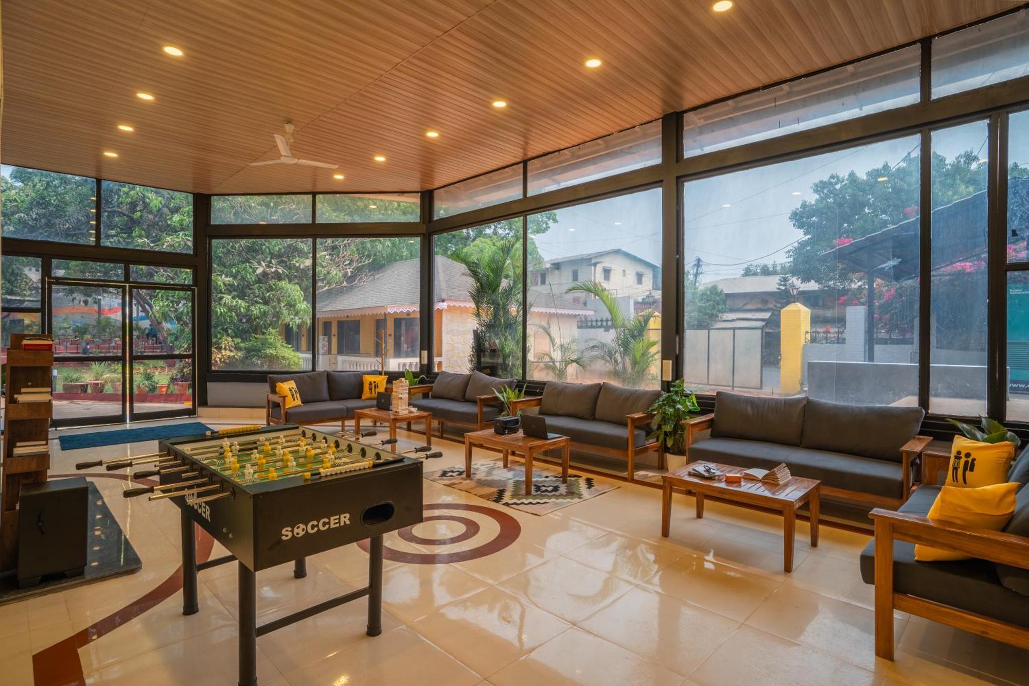The Hosteller Lonavala, City Centre Extérieur photo