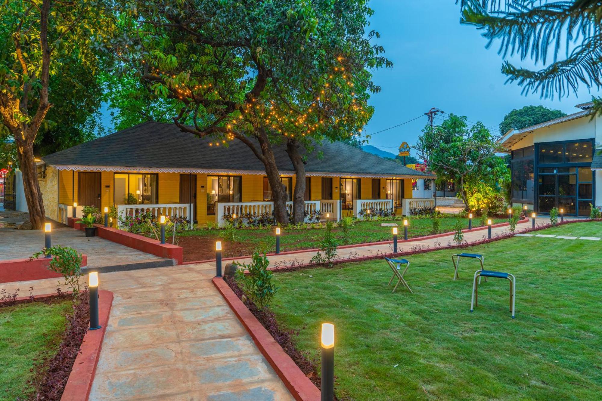 The Hosteller Lonavala, City Centre Extérieur photo
