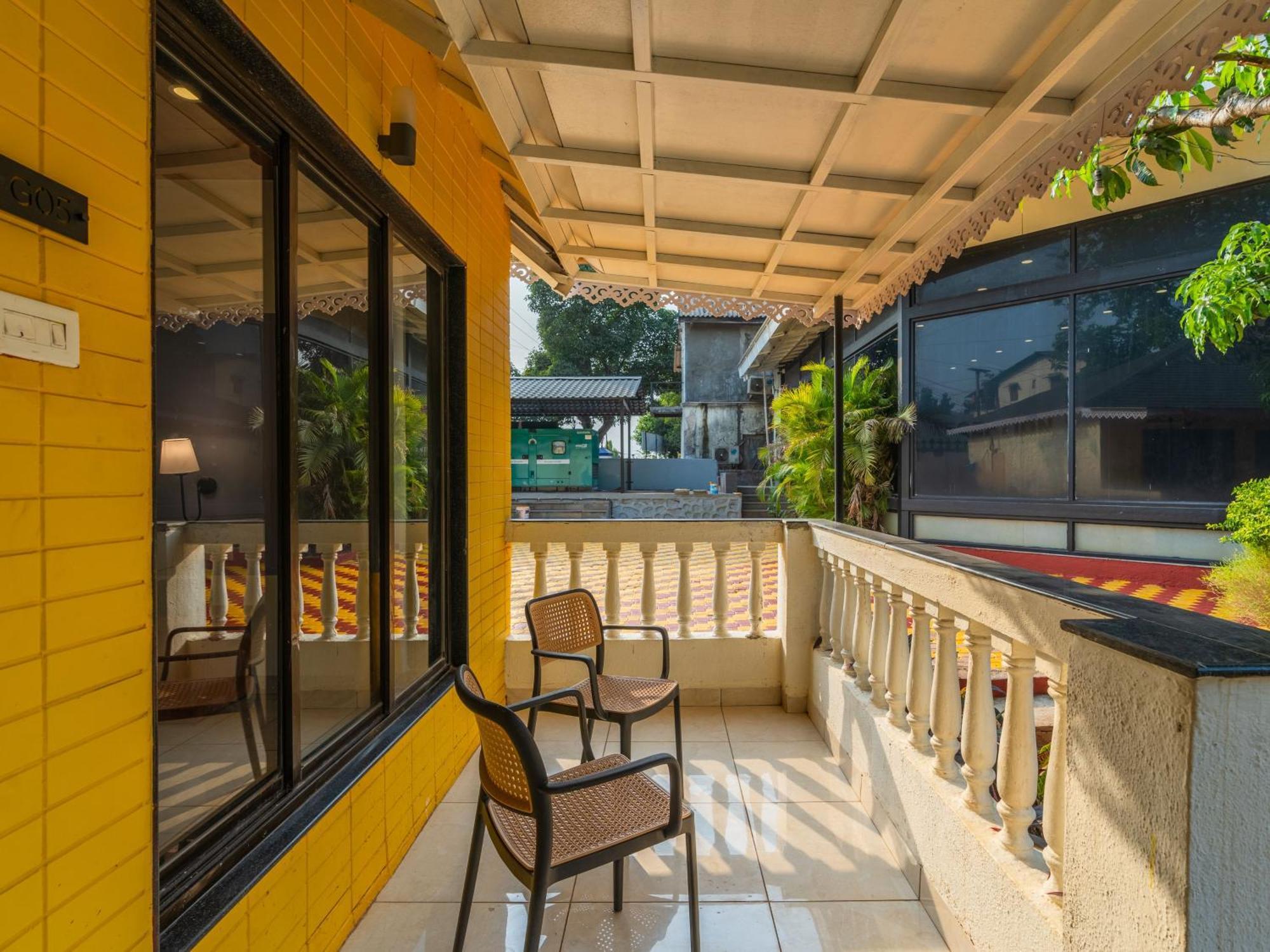 The Hosteller Lonavala, City Centre Extérieur photo