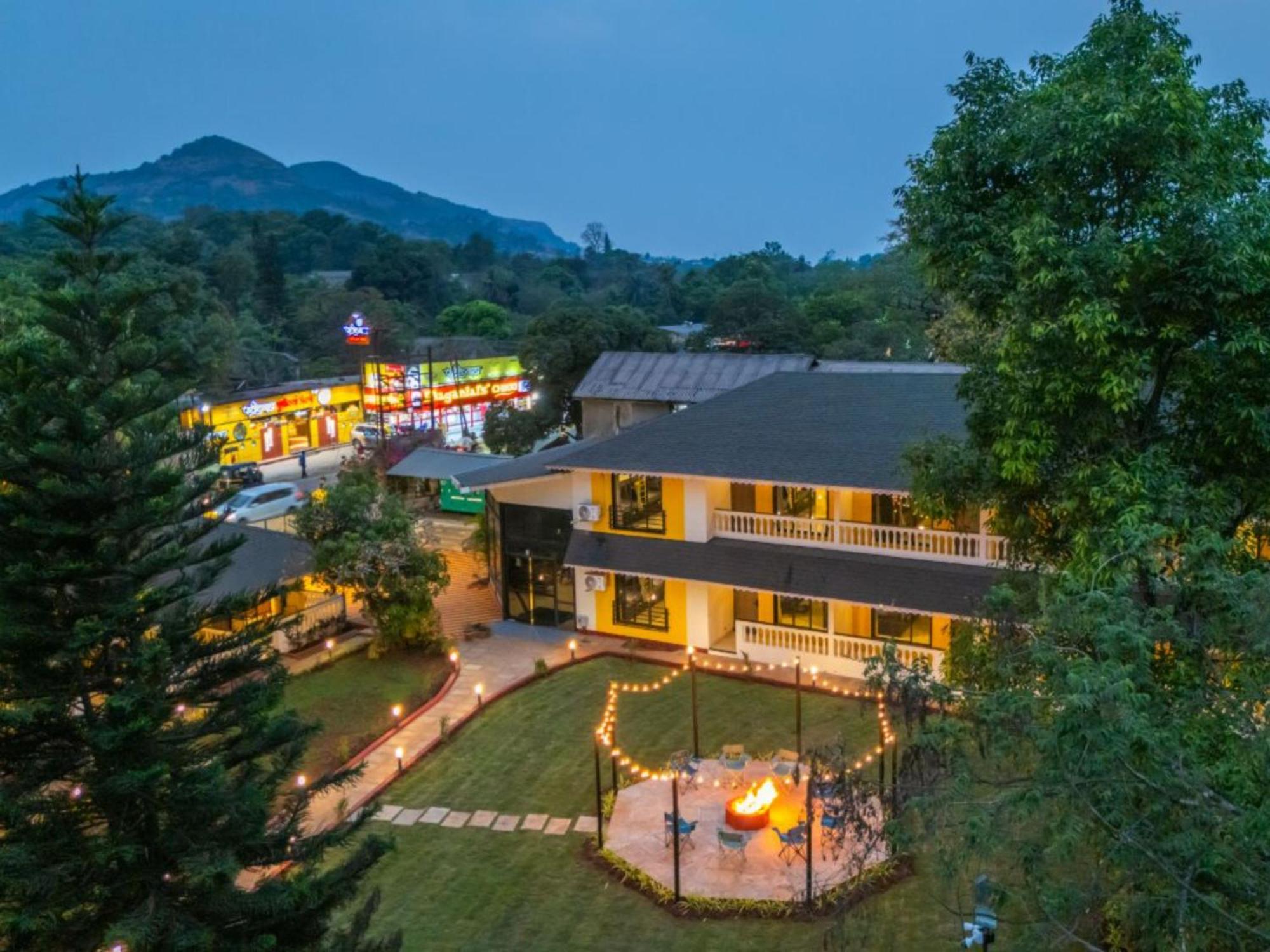 The Hosteller Lonavala, City Centre Extérieur photo