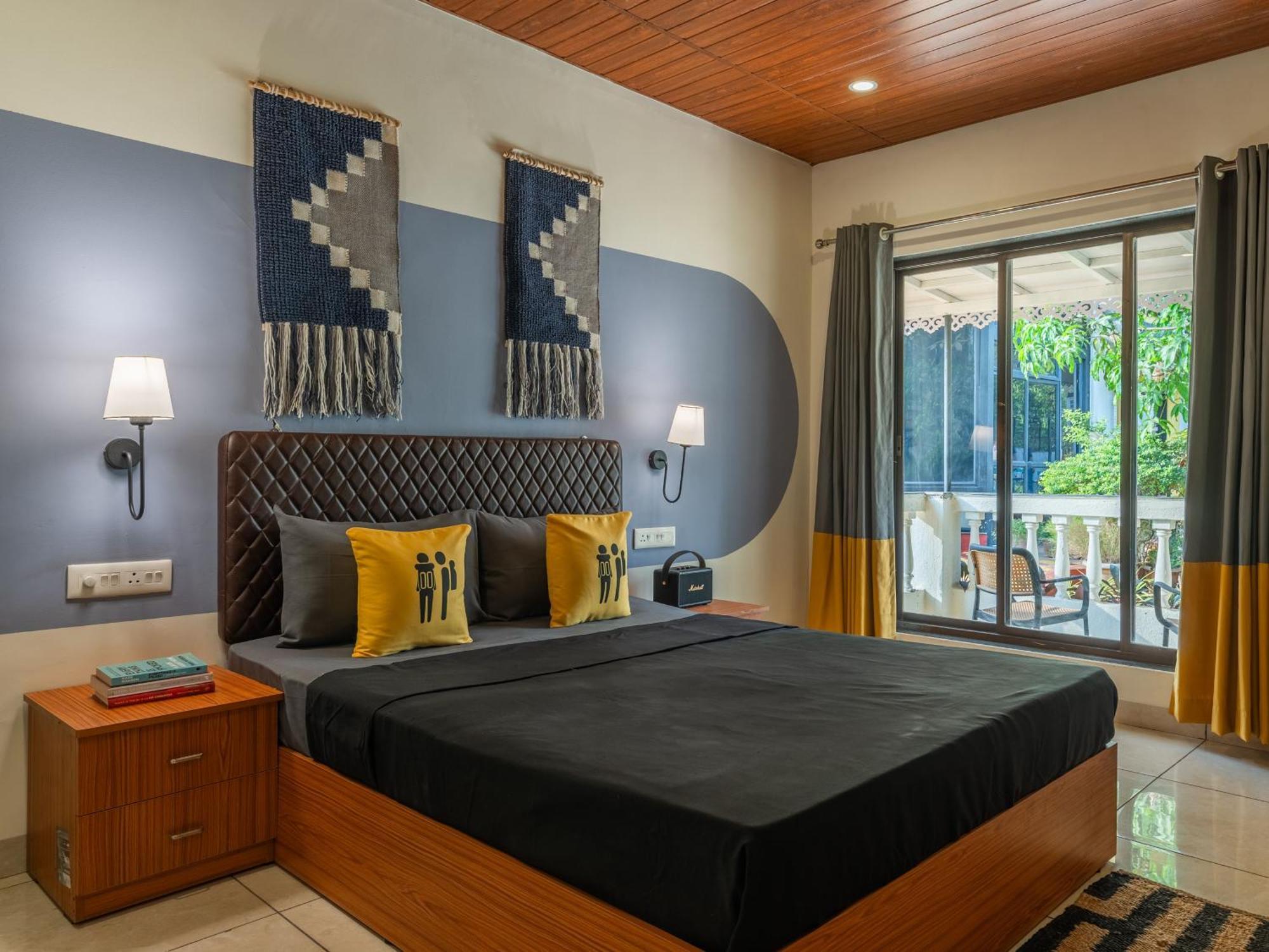 The Hosteller Lonavala, City Centre Extérieur photo