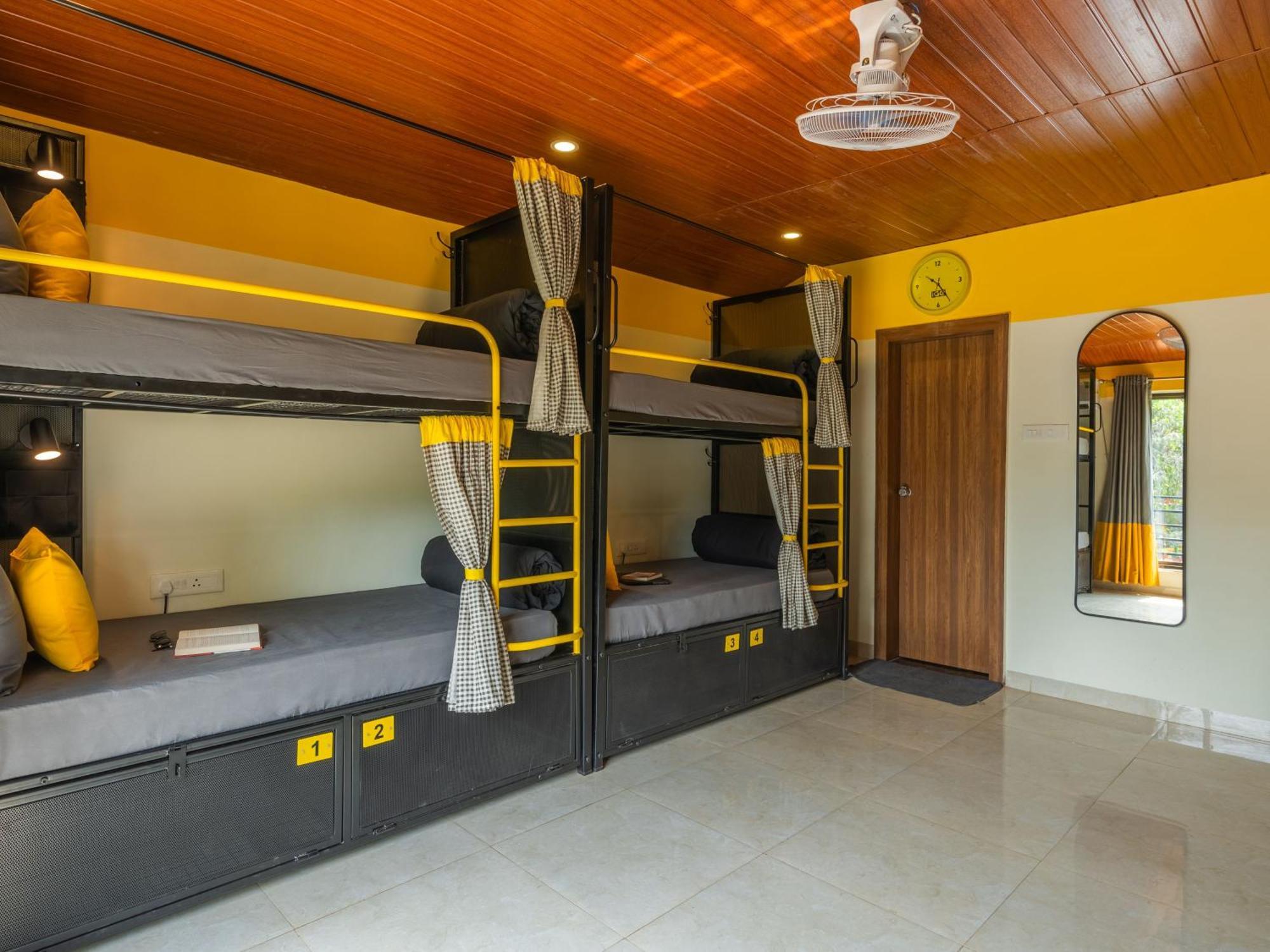 The Hosteller Lonavala, City Centre Extérieur photo