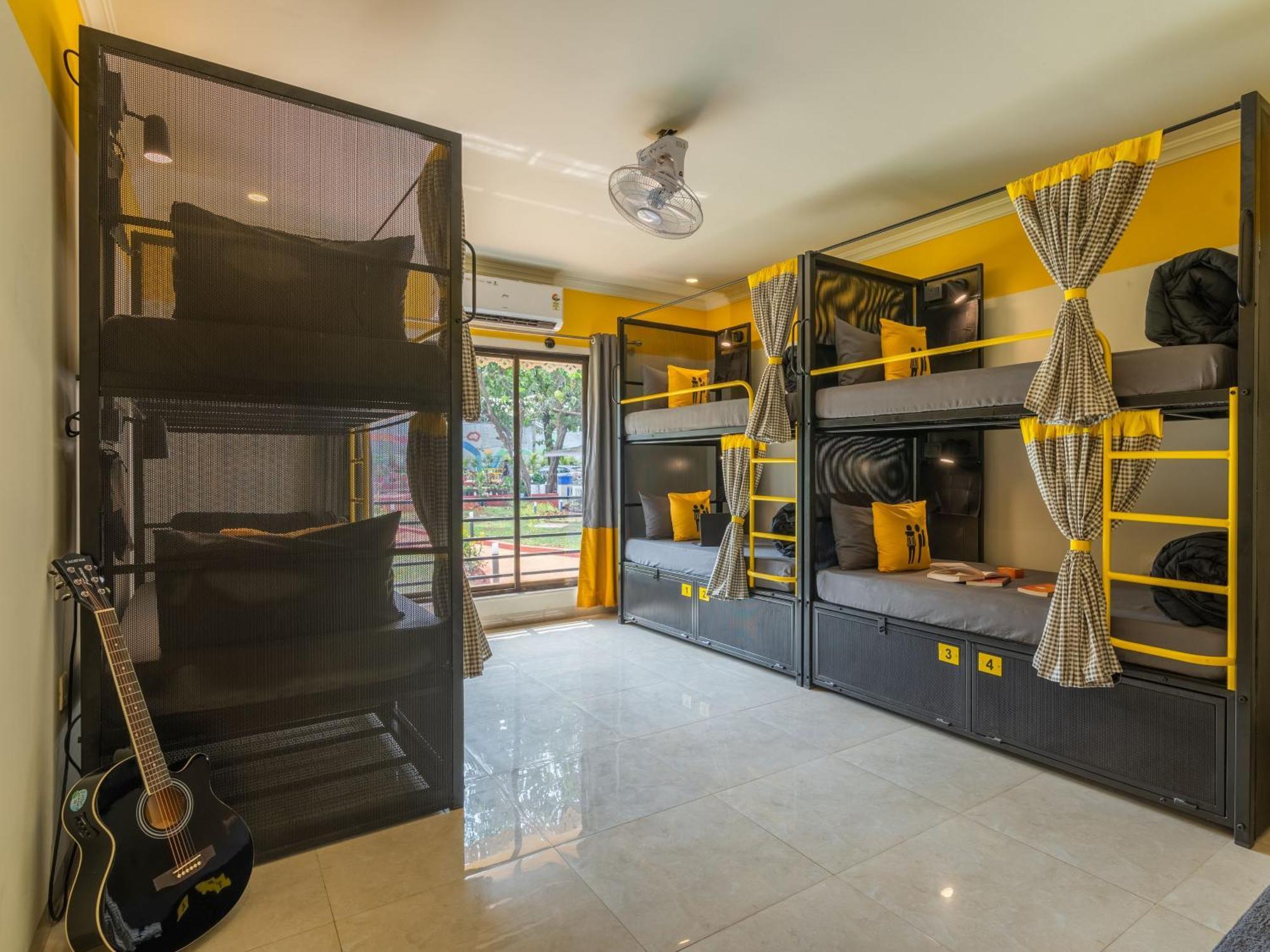 The Hosteller Lonavala, City Centre Extérieur photo