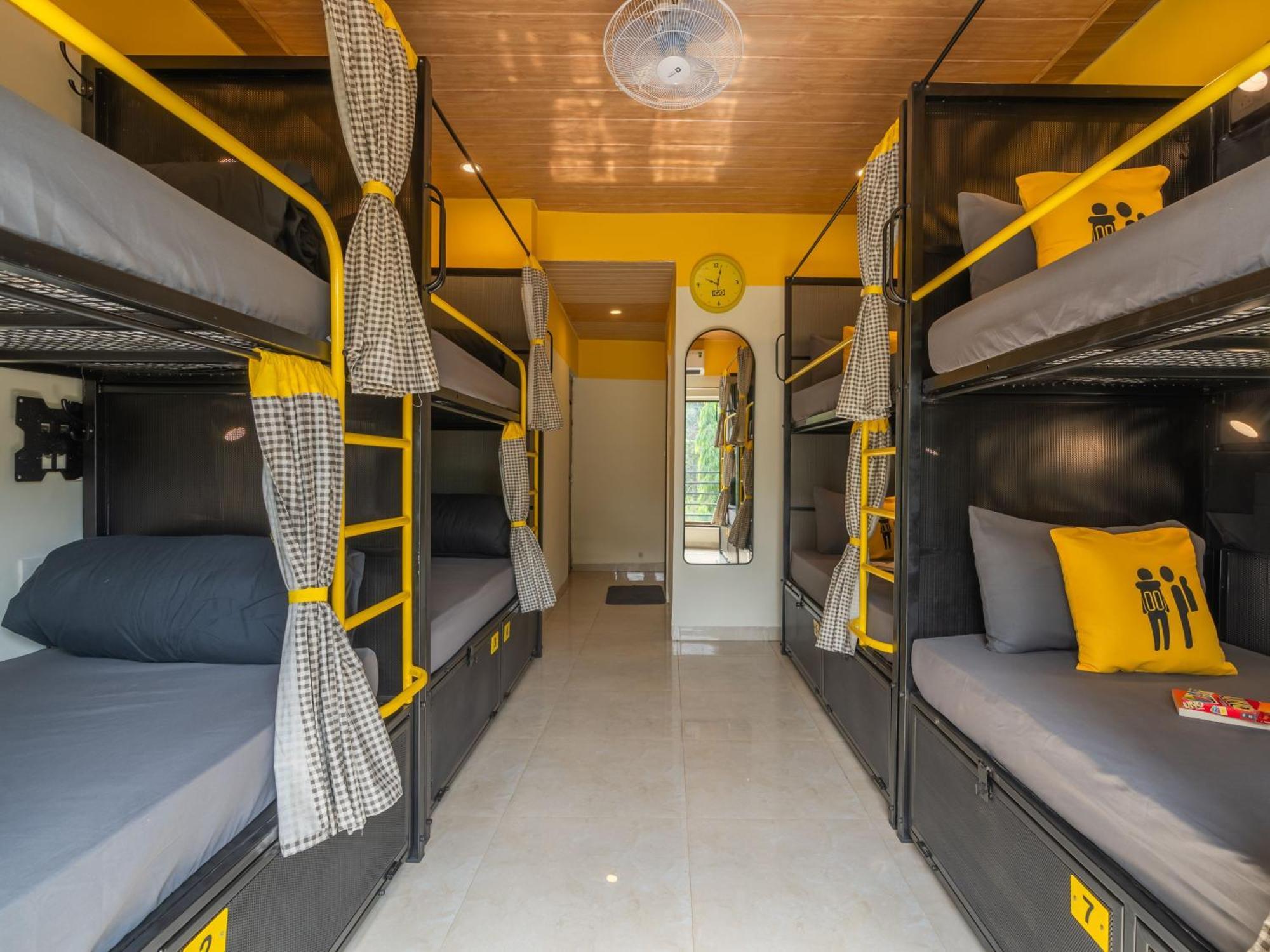 The Hosteller Lonavala, City Centre Extérieur photo