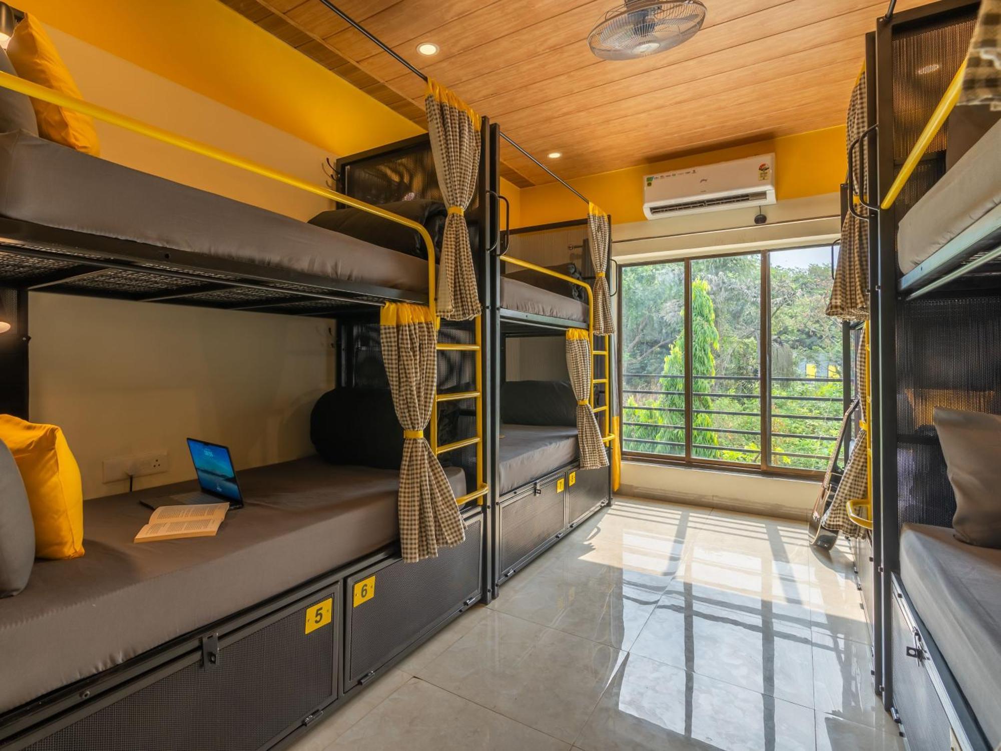 The Hosteller Lonavala, City Centre Extérieur photo