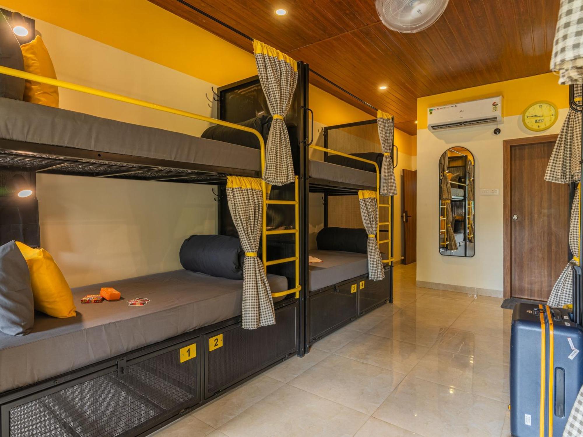 The Hosteller Lonavala, City Centre Chambre photo